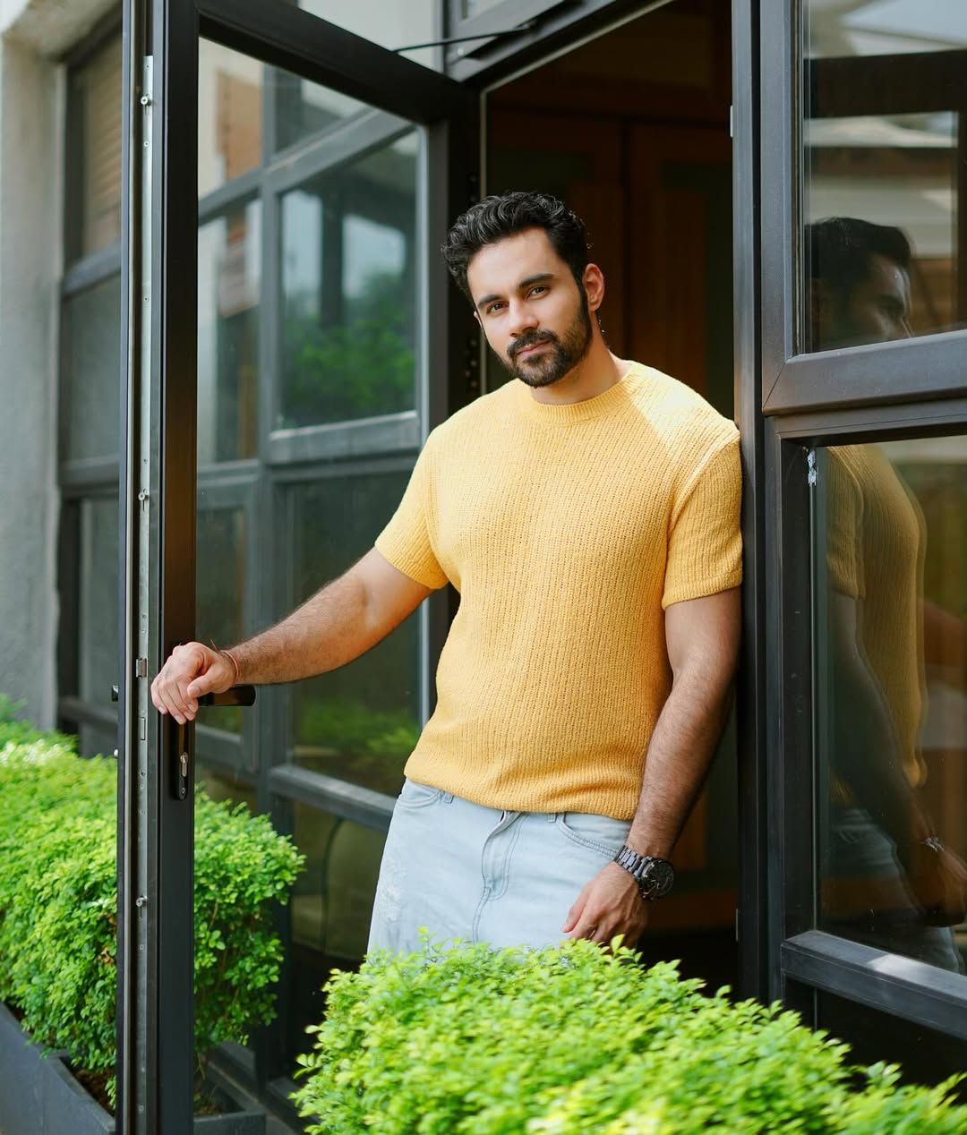 Abhishek Bajaj Biography (2025): Age, Wife, Movies, TV Shows & Bigg Boss 19 Entry